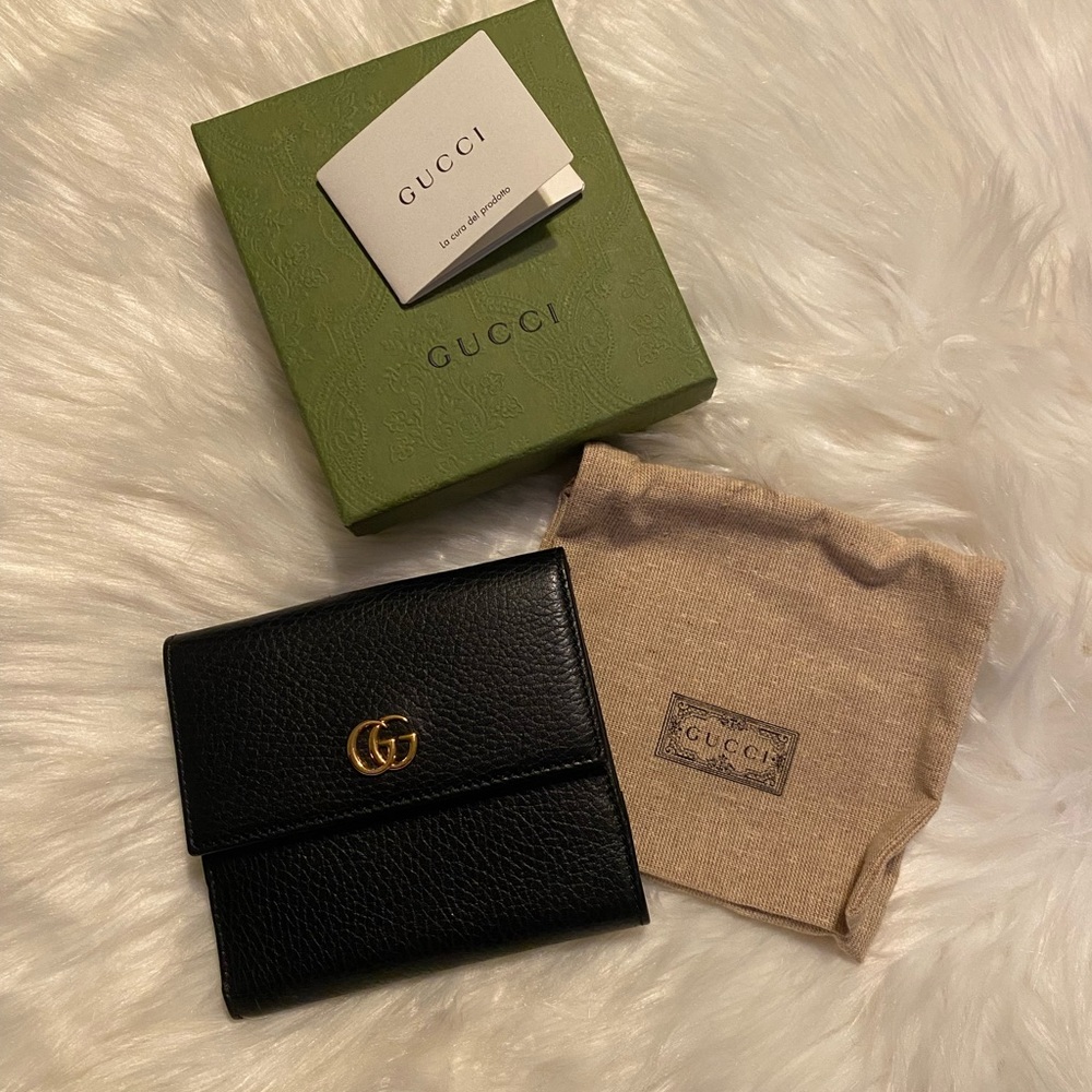 Gucci GG Marmont Bifold wallet-black